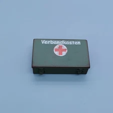 DID 80183 1/6 Scale WWII German WH Medic Officer Candidate Figure Medic Toolbox