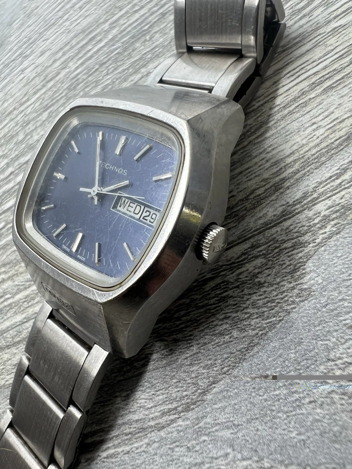 Vintage Technos Quartz Swiss Movement Stainless Steel TV Dial - Image 3 of 4