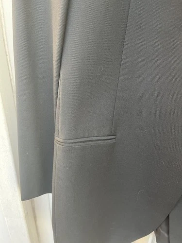 Hugo Boss Black Virgin Wool 42R Men’s Sport Jacket  In Primo Condition. image 3