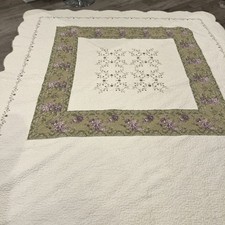 Quilt King Size 101   X119    Beautiful Embroidery Floral Pattern