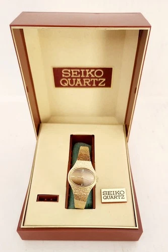 1973 Vintage Seiko Gold-Tone Women’s Manual Watch - 11-7719 - Brown Ombre Dial!