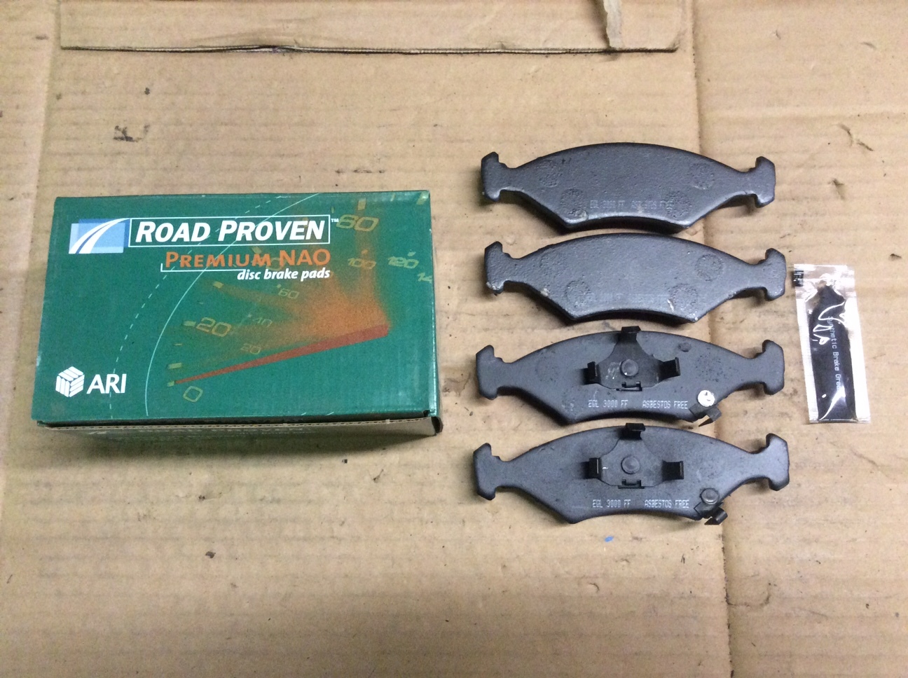 New ARI Roadproven 63D649 Premium NAO Disc Brake Pad Pads eBay