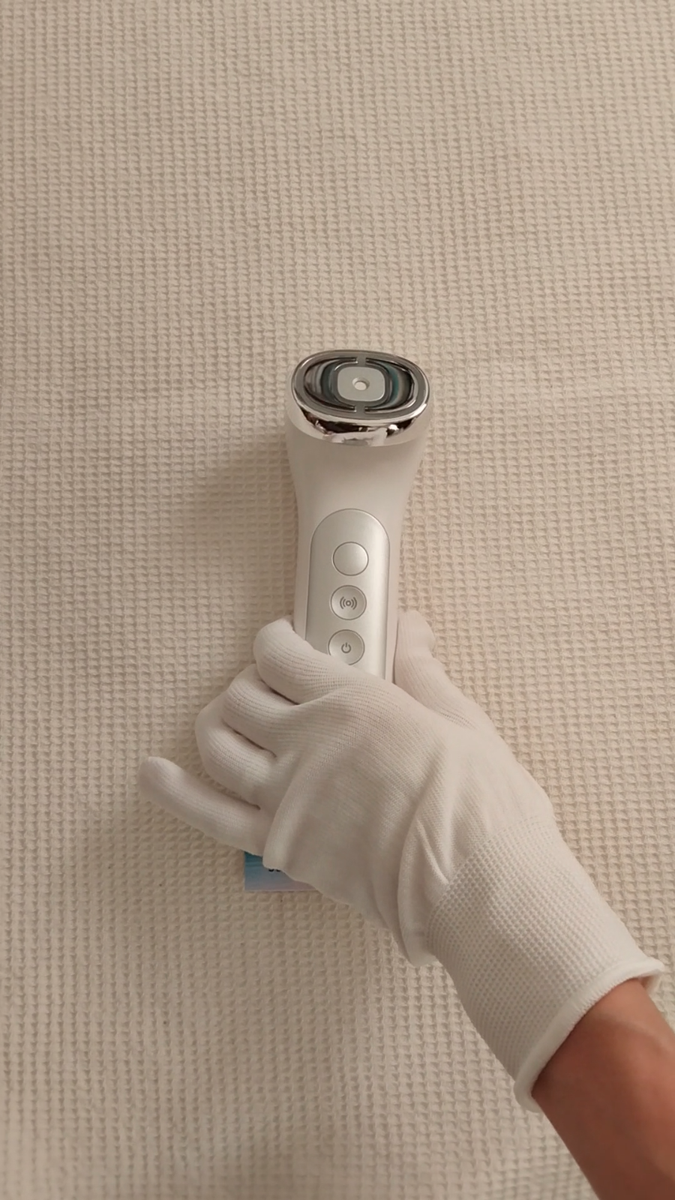 Medicube AGE-R USSERA Deep Shot Home Skin Care Device Facial