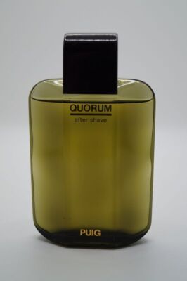 d104 Vintage Herren Duft Flakon PUIG QUORUM After Shave Spain Schütt Flakon 50ml