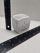 NETGEAR WiFi Range Extender EX2800 AZNA - Coverage up to 1200 sq.ft. -White