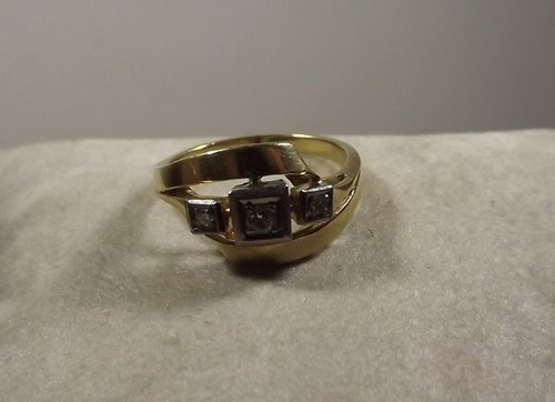 D21-9/ elegant Brillant Ring 585 Gelbgold. Gr. ca.54,  3 Brillanten ca. 0,15 ct  - Bild 7 von 10
