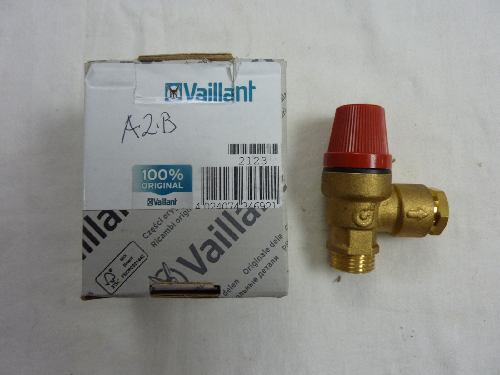 Vaillant Ecomax 824 190727 Spare Boiler Safety Pressure Relief Valve QUICK DEL