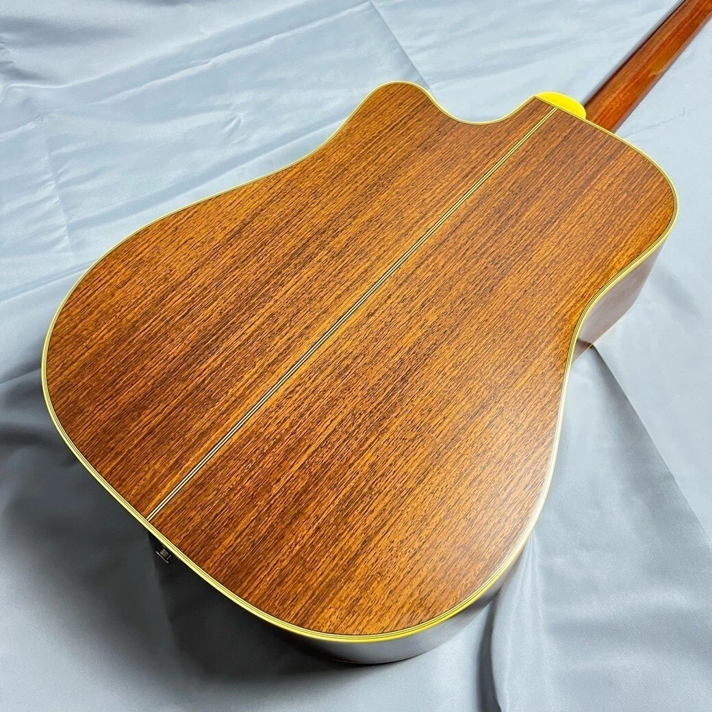 Takamine 2024 gb7c used