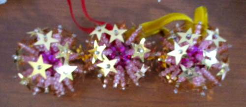 VINTAGE~Set of 3~STAR BEADED & SEQUINS BALLS Christmas Ornaments~ 2.5" Diameter - Picture 1 of 3