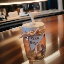 Tarro de jabón clásico vintage Reto