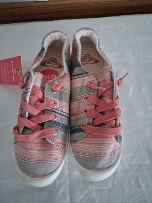 Girls Roxy Bayshore Pink Sneakers Size 3 New with Tags Never Worn No Box