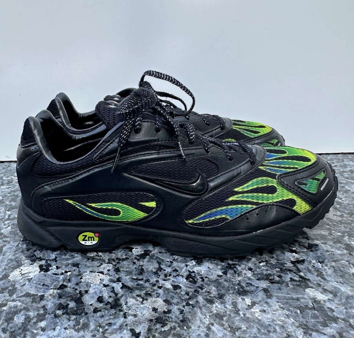 Supreme ×Nike Air Zoom ブラック　２８㌢　US１０used Supreme ×Nike Air Zoom ブラック 28㌢ US10used