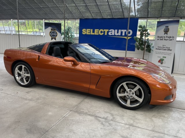 2008 Atomic Orange Metallic Chevrolet Corvette   | C6 Corvette Photo 2