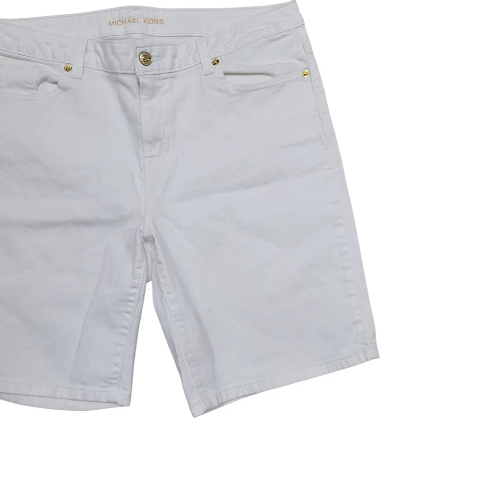 Bermuda jeans branca Michael Kors tamanho 12 cintura 36 costura interna 9 feminina  - Imagem 4 de 4