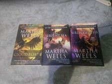 The raksura seires Martha Wells of murderbot ...