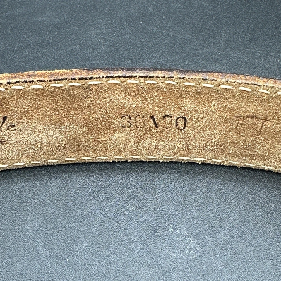 De colección Remington Country Cinturón Hebilla Bugling Elk Buck Bull 1986 Hecho en EE. UU. 36/30 Foto 4 de 4