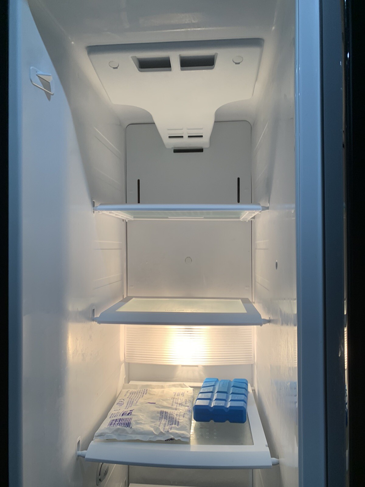 American fridge freezer LG with ice maker/water dispenser plumbing