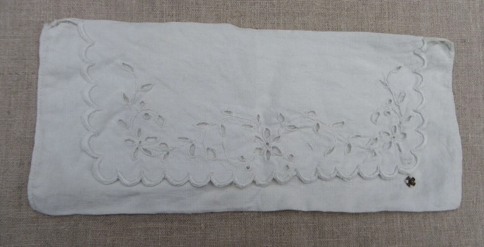 LINGE ANCIEN - RANGE SERVIETTE EN MÉTIS BLANC - BRODERIE RICHELIEU - Photo 2/4