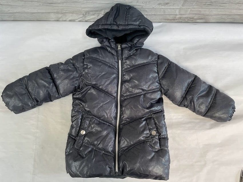 Giacca con cappuccio nera con cappuccio per ragazze pony taglia 4