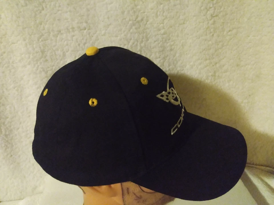 Gorra de béisbol negra Chevrolet Corvette con tirantes Foto 3 de 4