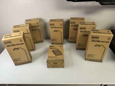 Landscape Lighting Company Halogen Wired Lights 7 New In Box With Transformer 