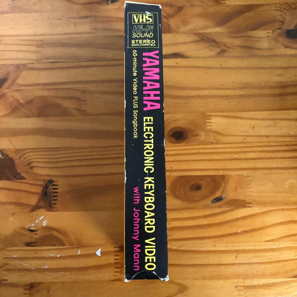 Yamaha Electronic Keyboard  VHS VCR Video Tape Used Johnny Mann Beginner Level - Image 4 of 4