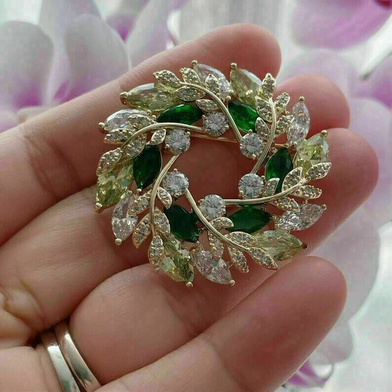Womens brooch deals