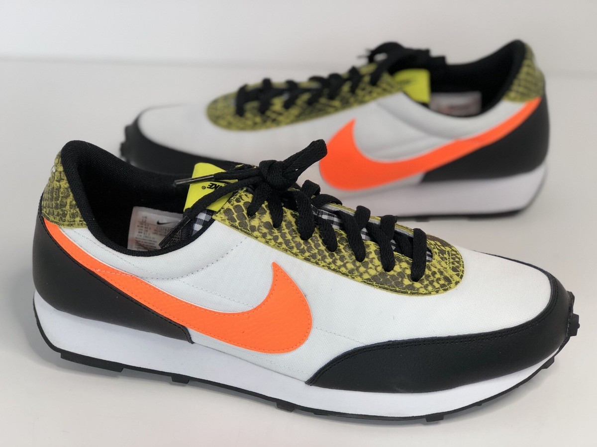 Nike Daybreak QS 'Black/Orange/White Women's Sz 12 CQ7620