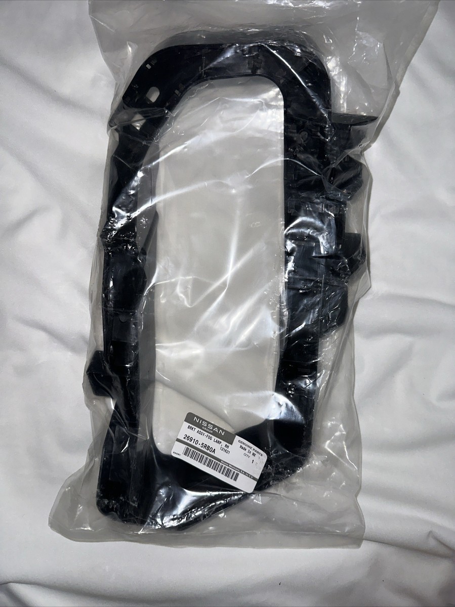 New Genuine Nissan Bracket-Fog Lamp,Rh 269105RB0A / 26910-5RB0A