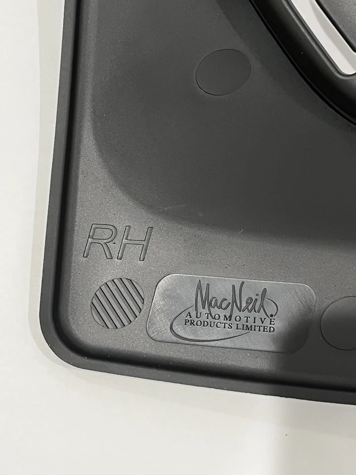 NUEVO guardabarros trasero sin taladro WeatherTech 120058 para Jeep Grand Cherokee 2011-19 Foto 4 de 4