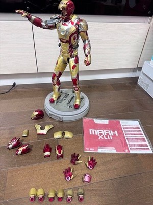 Hot Toys Iron Man Mark 42 XLII Diecast 1/6 Action Figure MMS197-D02 No  Box