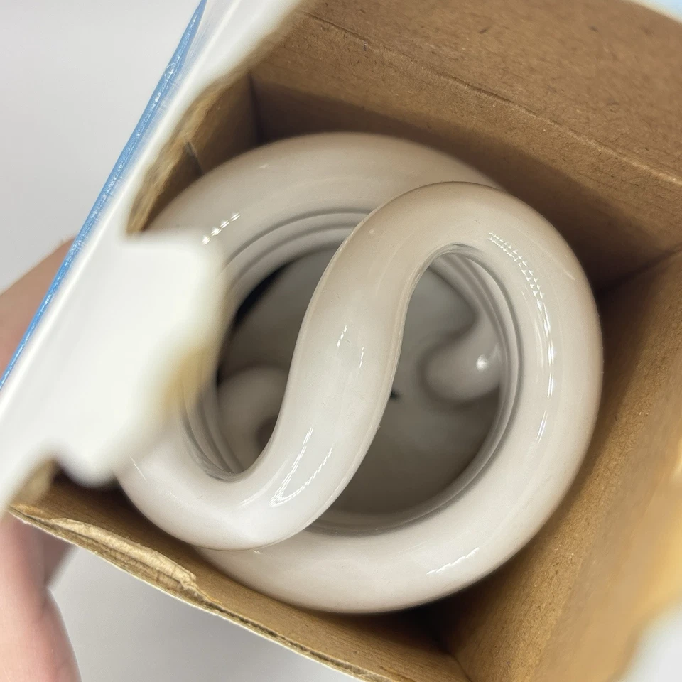 MaxLite GU24 Spiral CFL Light Bulb 18W = 75W Warm White 2700K Energy Star Untest - Image 2 of 4