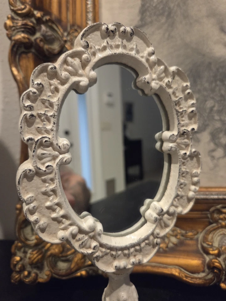 Espejo de tocador Shabby Chic blanco de metal fundido de 10" con pedestal ornamentado de mesa Foto 2 de 4