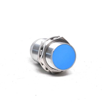IPF Inductive Sensor M30 Sn: 22 IB300126 -used-