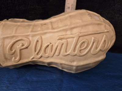 Planters Peanut Shell Plastic Display Container