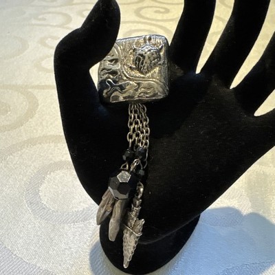 Vintage Silvertone Southwestern Charm Pendant W/ Dangle Feather & Arrow Charms