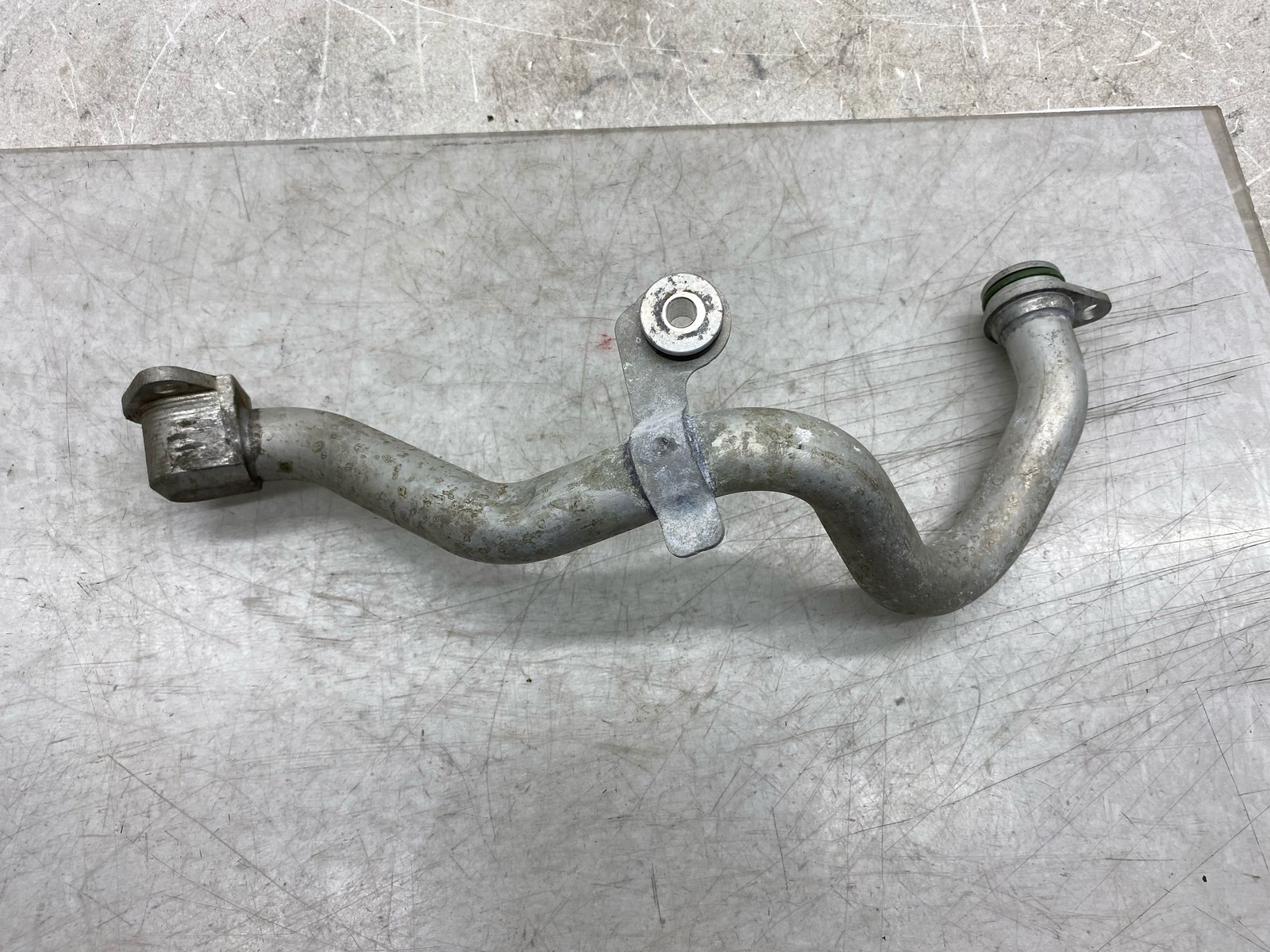 2020-2025 ASTON MARTIN DBX OEM 4.0L OIL LINE HOSE PIPE TUBE 1771800426