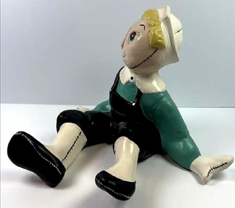 Estatuilla de niño marinero de cerámica molde recompensa vintage 1961 pintada a mano 8" Foto 3 de 4