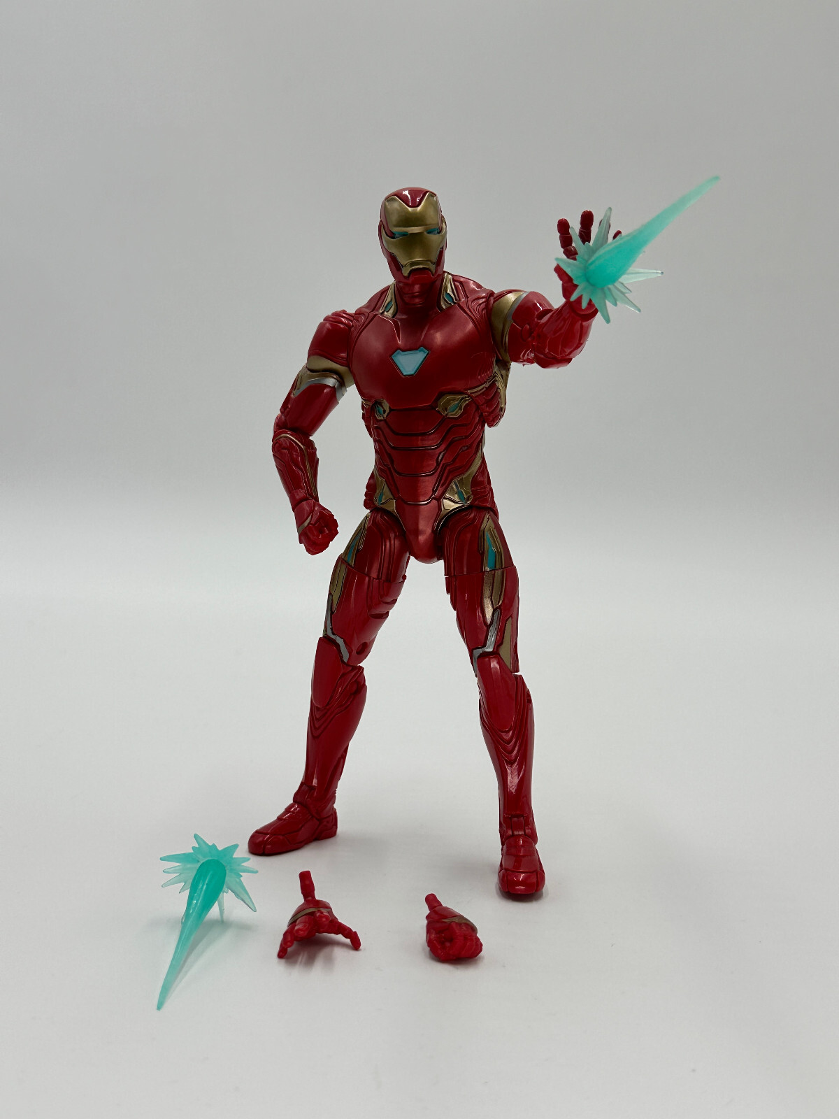Marvel Legends Iron Man (Infinity War) 6