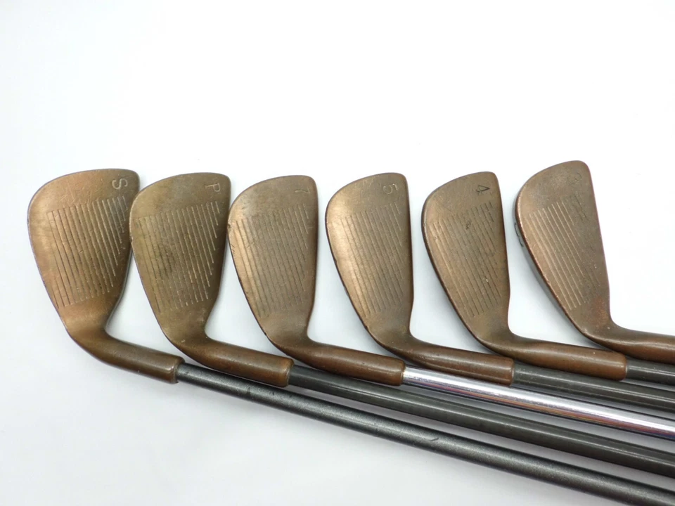 Copper Classic Golf Clubs Beryllium Iron Set 3-5 7 P&S Graphite Shaft Right Hand - Image 3 of 4