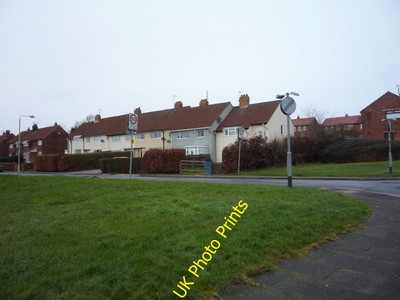 Photo 6x4 Houses on Ryefield Road, Eastfield Cayton/TA0583  c2016