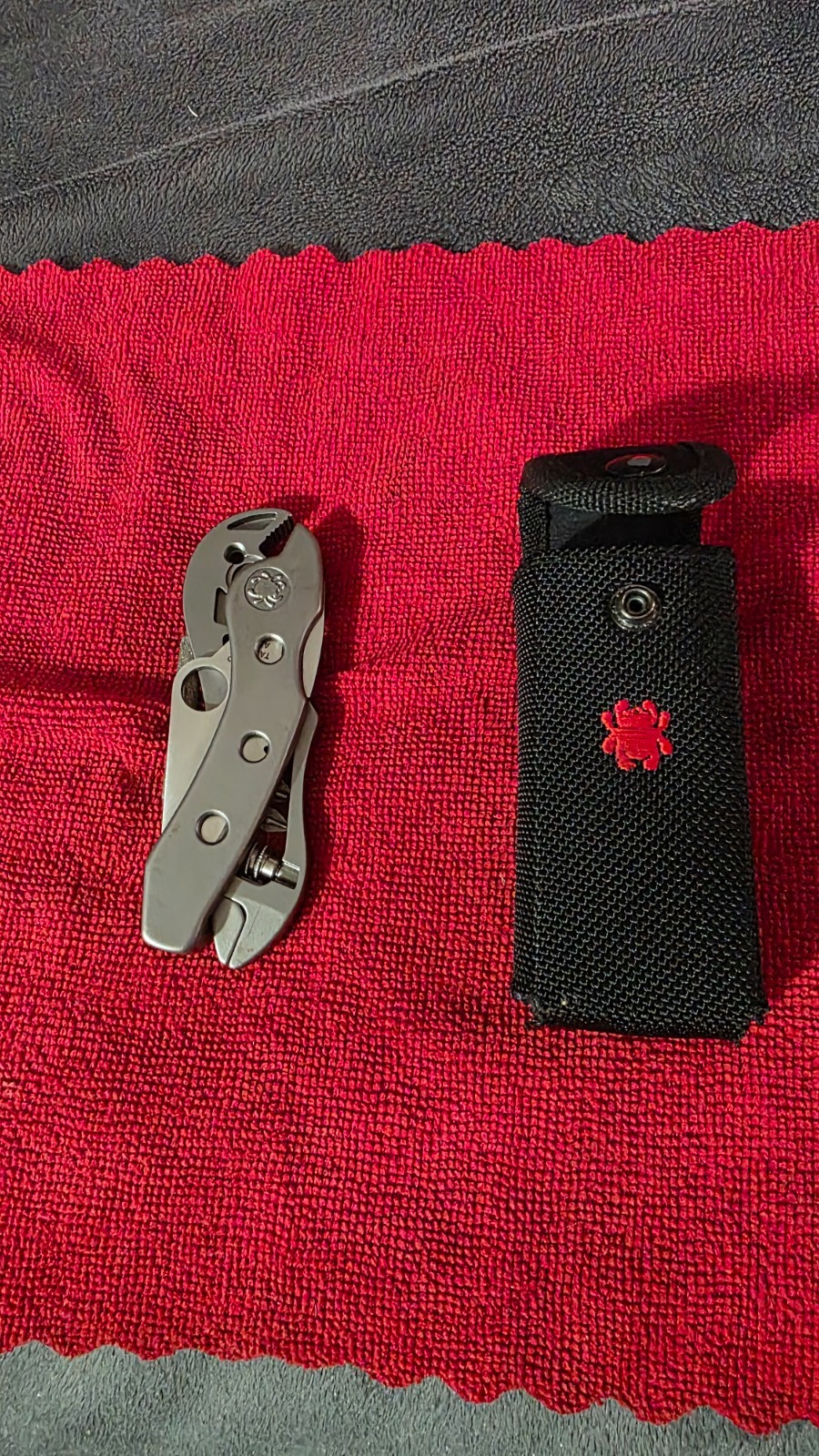 Spyderco T01PS SpydeRench Tawain Multi-Tool Knife Excellent Condition