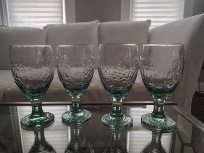 Vintage Orchard Fruit Green Glasses by Libbey. Set of Four 16oz