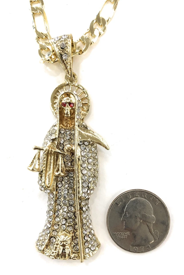 Collar Santa Muerte Piedra Color Blanco Chapado en Oro Con Cadena Foto 4 de 4