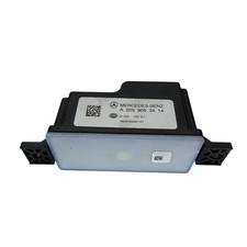 MB Mercedes Benz C W205 2014 OEM Battery Voltage Converter Module A2059053414