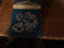 Essentials By Tattered Lace. Die cuts. Spring Into Summer Bouquet. ETL 202. New