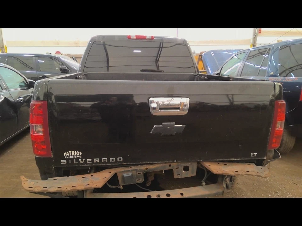 (LOCAL PICKUP ONLY) Trunk/Hatch/Tailgate With Locking Tailgate Fits 07-14 SIERRA Foto 4 de 4