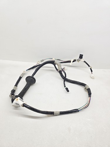 2019-2023 TOYOTA TACOMA CREW CAB REAR RIGHT SIDE DOOR WIRE WIRING HARNESS OEM - Picture 1 of 6