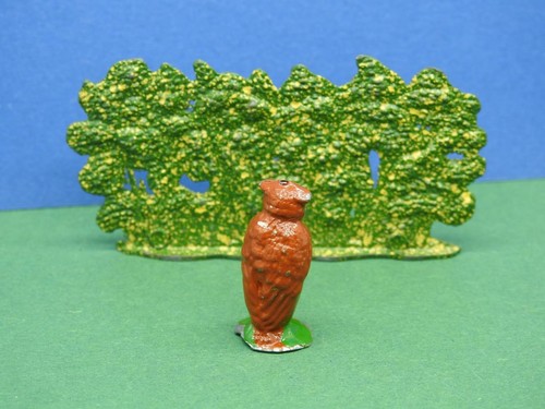 JOHILLCO VINTAGE 1950s LEAD FARM GARDEN SERIES BROWN OWL AND TIMPO HEDGE - Picture 5 of 6