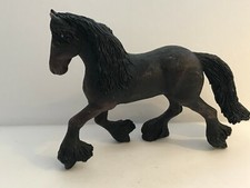 FIGURINE ANCIENNE PVC PAPO EQUITATION CHEVAL FRISON